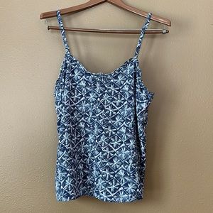 Women’s Old Navy tank; size large